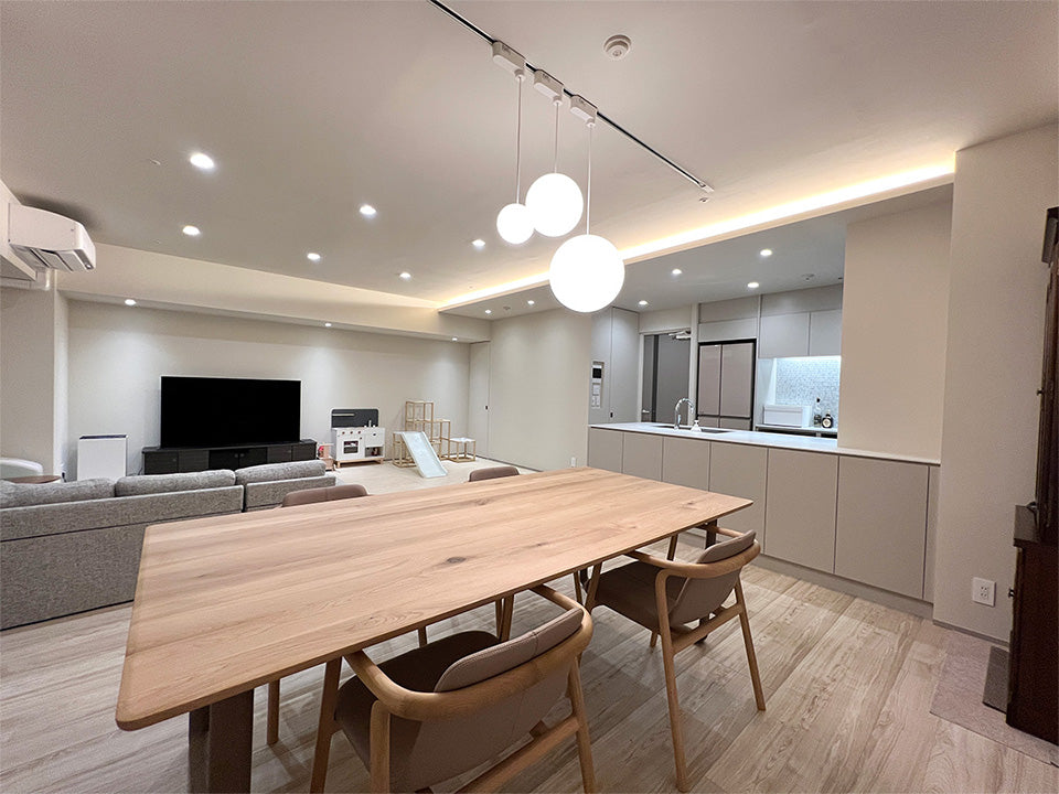 スプリンター ダイニング アームチェアー(シェル)