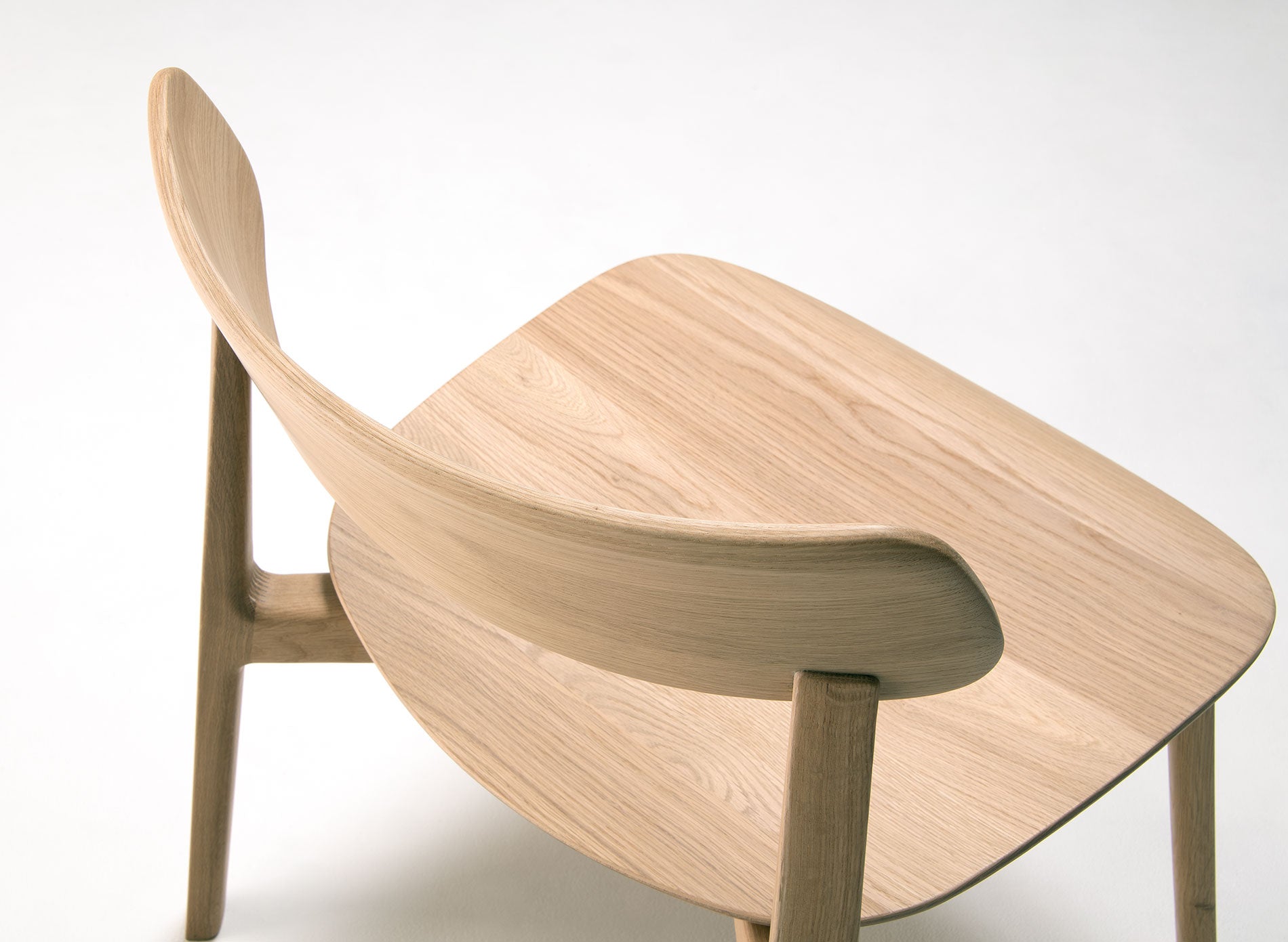 樹種・塗装:北海道ナラ WNF