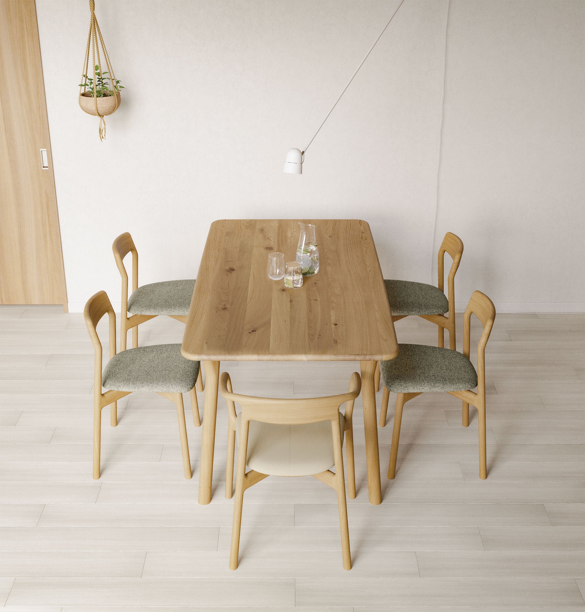 樹種・塗装:北海道ナラ NF 張地:ブレンド LGY/F2