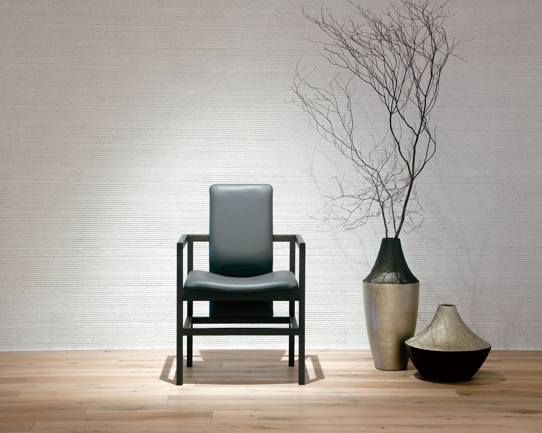 樹種・塗装:北海道ニレ DGY 張地:EN-DGY/L3