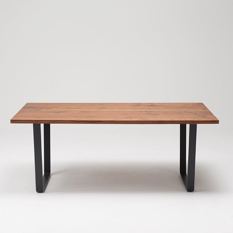 脚位置を変えることが可能。