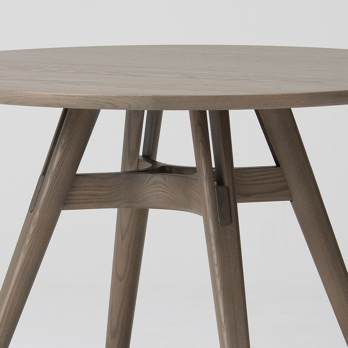 ラウンドテーブル φ100 樹種・塗装:北海道タモ GY