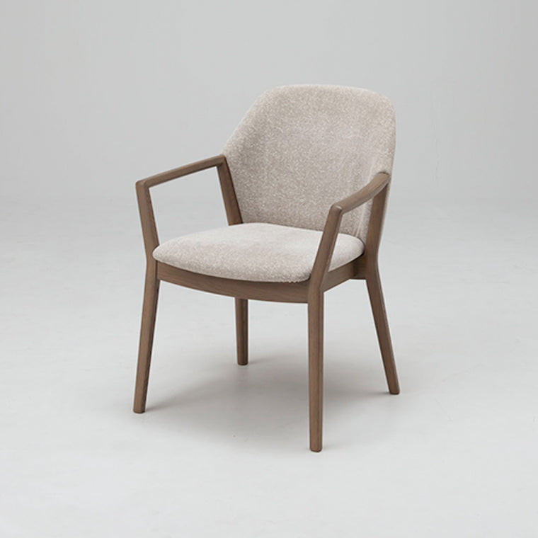 美品☆ CondeHouse KARI ダイニング アームチェアー 北海道ナラ材 ファブリック張地 グレージュ系 カンディハウス 旭川家具　西岡店 アウトレット] KARI ダイニング アームチェアー (旧仕様)