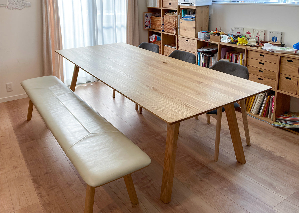 自宅で行う無垢テーブルのオイルメンテナンス