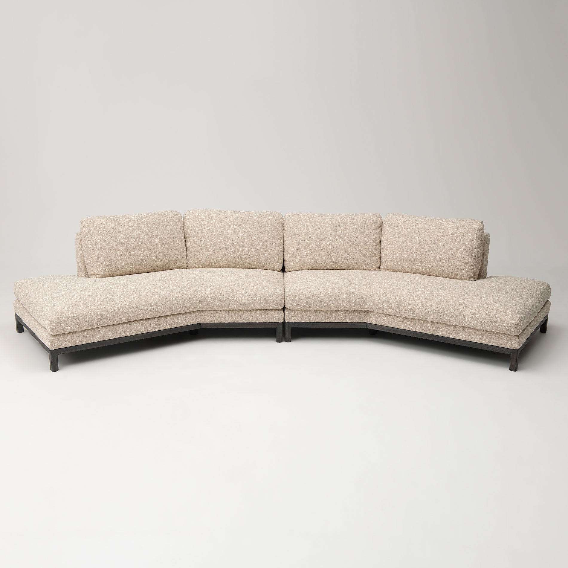 アームレスアングルソファー L/R　樹種・塗装：北海道ニレ 消炭　張地：ゼロ LBE/F5