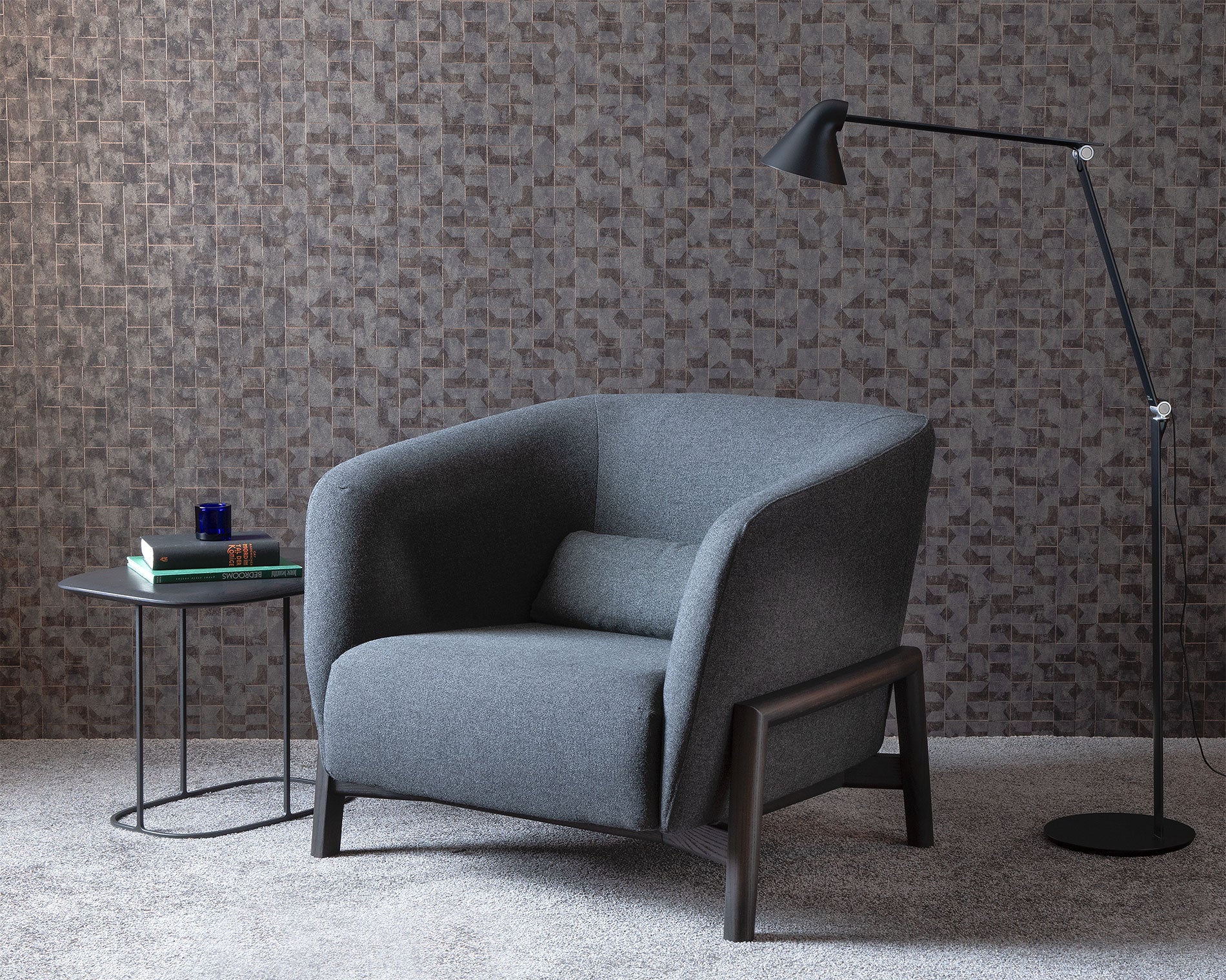 樹種・塗装：北海道タモ DGY　張地：トニカ DGY/F4